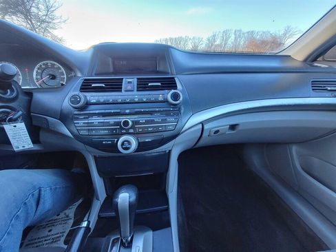 Used 2008 Honda Accord EX image 19