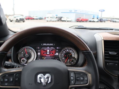 Used 2022 RAM 1500 Limited image 22