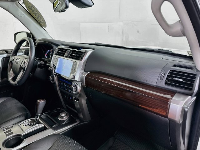 Certified 2023 Toyota 4Runner Limited AWD/4WD image 36
