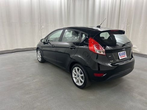 Used 2017 Ford Fiesta SE w/ Equipment Group 201A image 4