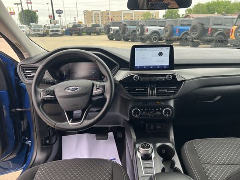 Used 2023 Ford Escape Active FWD image 27