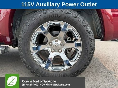 Used 2018 RAM 1500 Laramie w/ Convenience Group AWD/4WD image 9