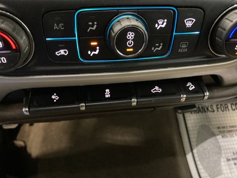 Used 2018 GMC Sierra 1500 SLT w/ SLT Premium Package image 32