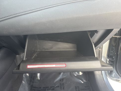 Used 2020 Toyota Corolla SE image 31