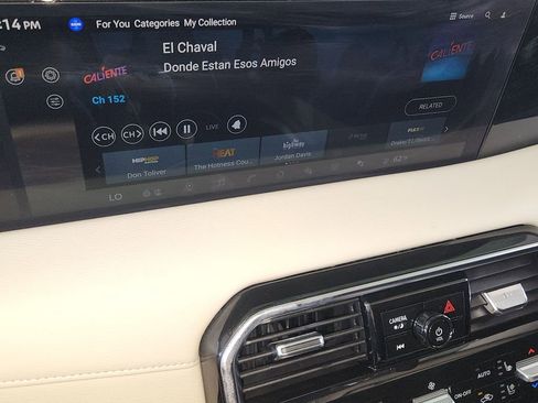 Used 2025 Nissan Armada Platinum image 38