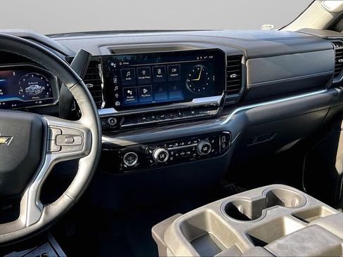Certified 2023 Chevrolet Silverado 1500 LT AWD/4WD image 6