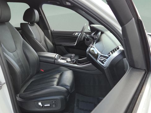 Used 2019 BMW X5 xDrive40i w/ Convenience Package image 21