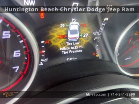 Used 2022 Dodge Charger SXT image 11