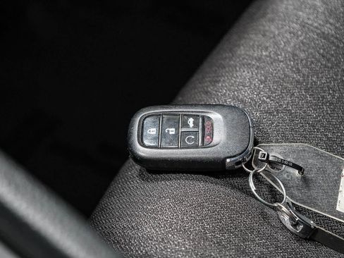 Used 2024 Honda Accord EX image 29