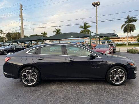 Used 2022 Chevrolet Malibu LT image 8