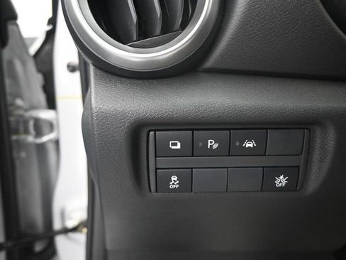 Certified 2025 Nissan Versa S w/ Trunk Package FWD image 21