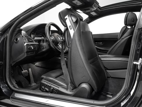 Used 2017 BMW 650i xDrive 650i xDrive image 30