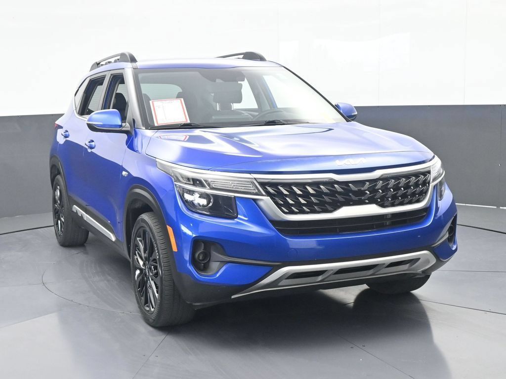 Used 2023 Kia Seltos Nightfall Edition AWD/4WD image 9