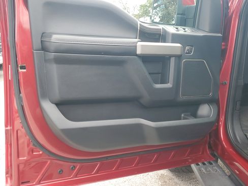 Used 2019 Ford F150 Raptor w/ Equipment Group 802A Luxury image 19