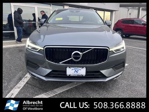 Used 2020 Volvo XC60 T6 Momentum w/ Protection Package image 8