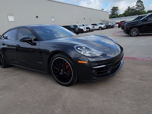 Used 2023 Porsche Panamera Platinum Edition RWD image 2