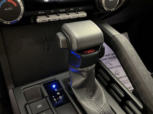 Used 2024 Toyota Tacoma TRD Sport image 22