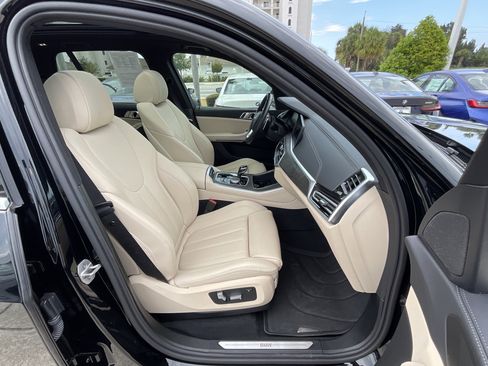Certified 2022 BMW X5 sDrive40i w/ Premium Package RWD image 21