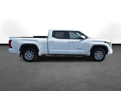 Used 2022 Toyota Tundra SR5 image 4