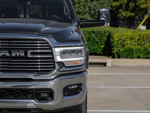 Used 2020 RAM 2500 Laramie image 43