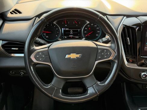 Used 2019 Chevrolet Traverse LT AWD/4WD image 9