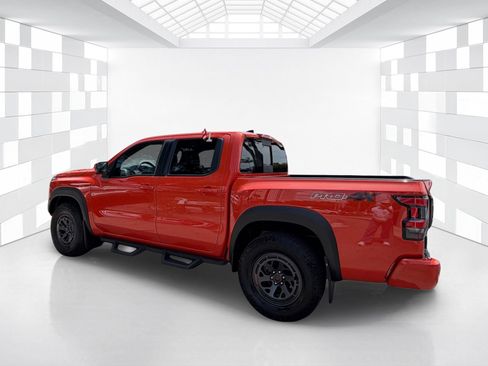 Certified 2025 Nissan Frontier PRO-4X w/ Pro Premium Package AWD/4WD image 5