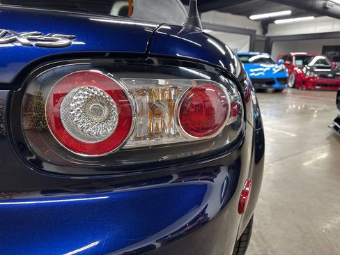 Used 2008 MAZDA MX-5 Miata Sport image 30