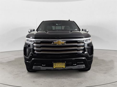 Used 2022 Chevrolet Silverado 1500 High Country w/ High Country Premium Package image 8