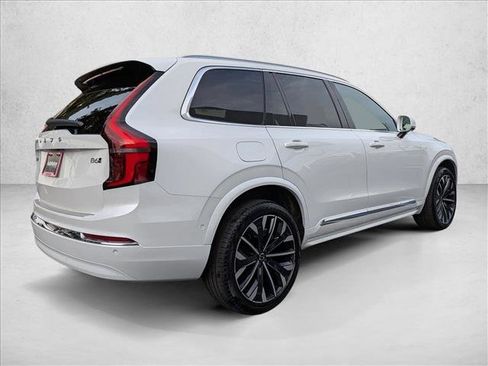 Certified 2026 Volvo XC90 B6 Plus w/ Protection Package Premier image 5
