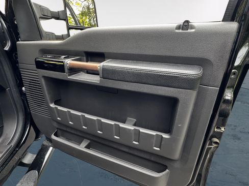 Used 2008 Ford F250 4x4 Crew Cab Super Duty image 43