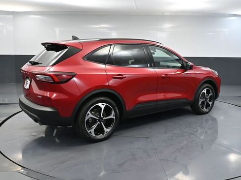 Used 2025 Ford Escape ST-Line Select w/ Tech Pack #1 image 6