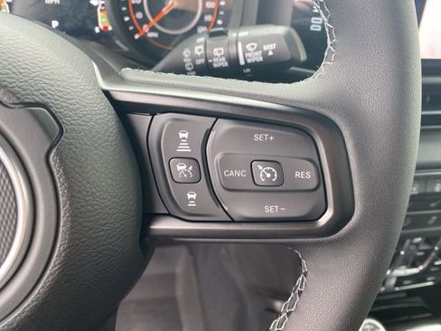 New 2026 Jeep Wrangler Unlimited Rubicon image 17