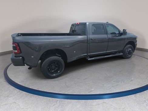 Used 2024 RAM 3500 Laramie w/ Night Edition AWD/4WD image 5