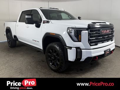 Used 2024 GMC Sierra 3500 AT4 w/ Technology Package