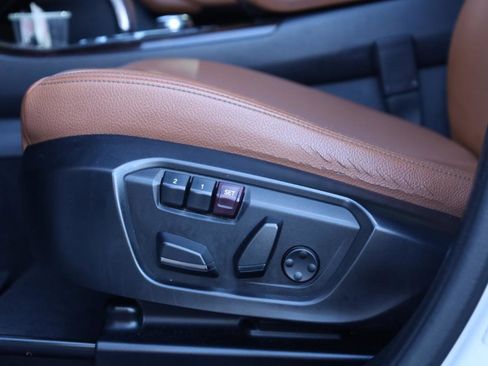 Used 2017 BMW X3 xDrive28i image 41