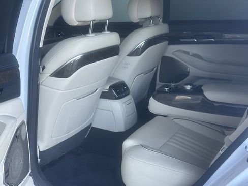 Used 2017 Genesis G90 3.3T Premium image 19