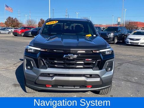 Used 2024 Chevrolet Colorado Z71 w/ Advanced Trailering Package image 2