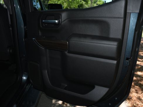 Used 2021 Chevrolet Silverado 1500 RST w/ All Star Edition Plus AWD/4WD image 19