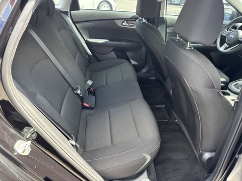 Used 2021 Kia Forte Sedan image 15