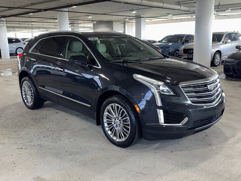 Used 2019 Cadillac XT5 Premium Luxury image 1