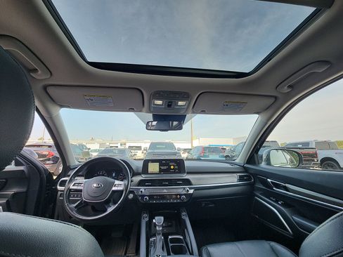 Used 2020 Kia Telluride EX AWD/4WD image 21