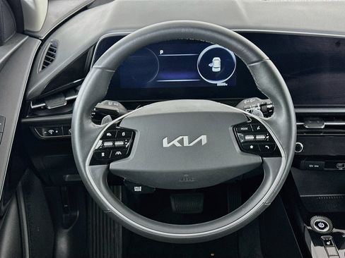 Used 2024 Kia Niro Wind FWD image 18