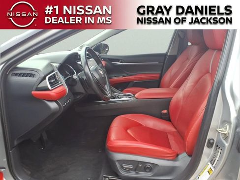 Used 2018 Toyota Camry XSE w/ Audio Package FWD image 22