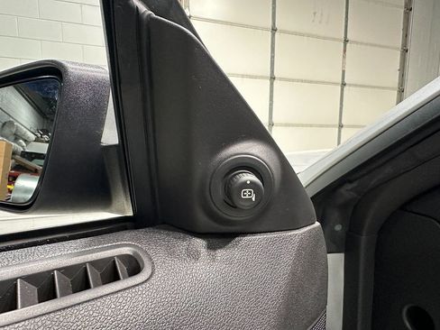 Used 2012 Ford Mustang Shelby GT500 image 27