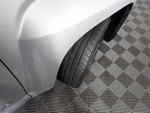 Used 2017 GMC Terrain SLE image 33