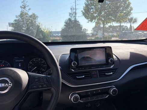 Used 2023 Nissan Altima 2.5 S FWD image 20