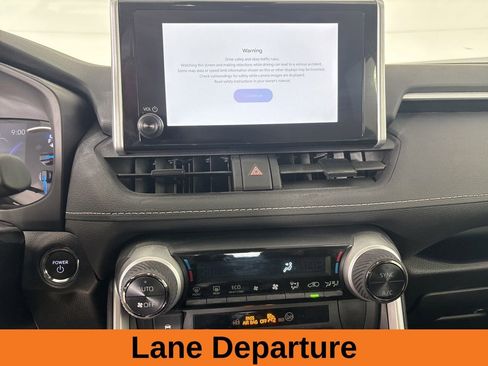 Used 2025 Toyota RAV4 XLE w/ Convenience Package AWD/4WD image 13