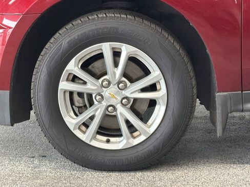 Used 2017 Chevrolet Equinox LT w/ Convenience Package image 23