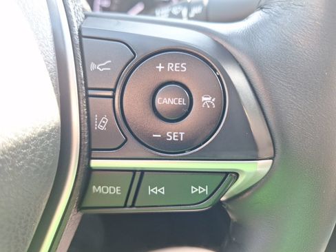 Used 2023 Toyota Camry XLE w/ Navigation Package FWD image 19