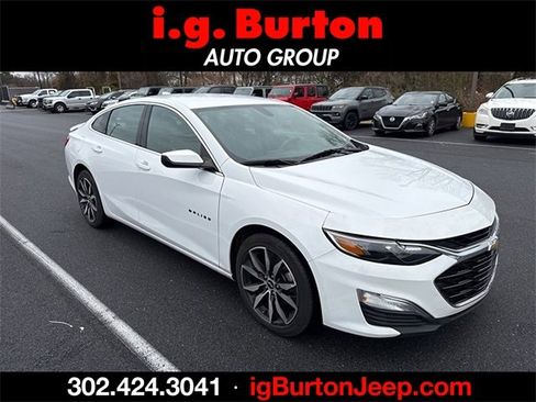 Used 2022 Chevrolet Malibu RS image 1